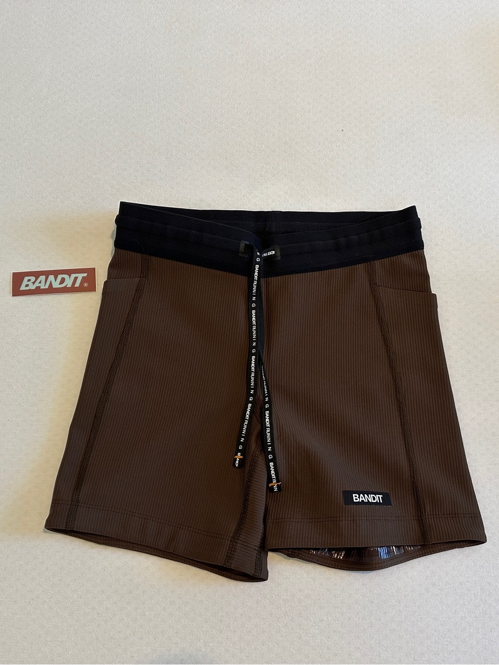 Bandit Running Cadence Compression Shorts - Umber - size XS